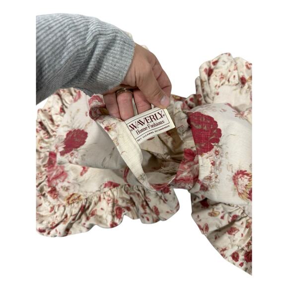 Waverly Home Fashions Vintage Red Cream Floral Ruffle KING Pillow Sham Cottage - Picture 4 of 7